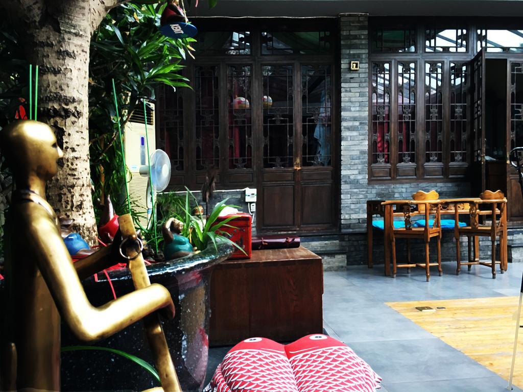 Kelly's Courtyard